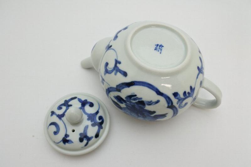 �̗q�@�|�b�g�i���t�����j